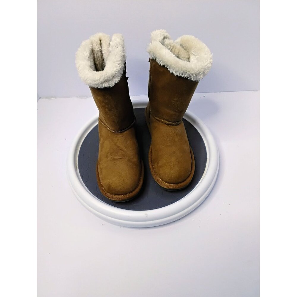 Tan Faux Suede Girls Boots With Faux Fur Lining & Bow Details Size 1M